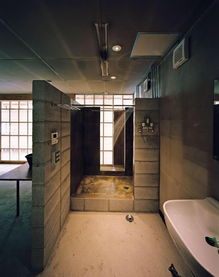 Hotel Sunshine/三舎院 Осака Экстерьер фото
